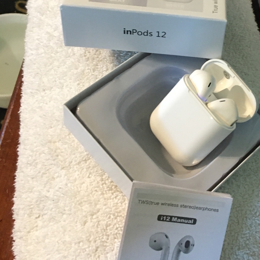 True Wireless In-pods 12 - Picture 4 of 6